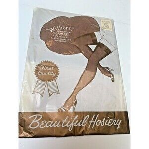 Vintage Beautiful Hosiery "Wilborn" Seamless First Quality 100% Nylon Mesh Rose
